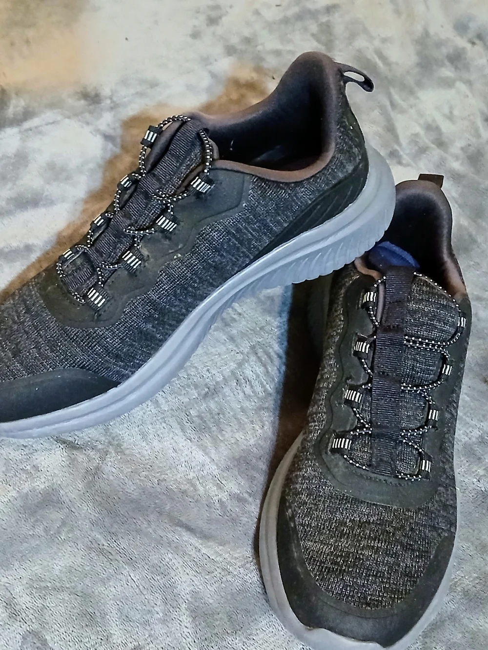 Athletic Works Sneakers Size 9 No Tie Like New